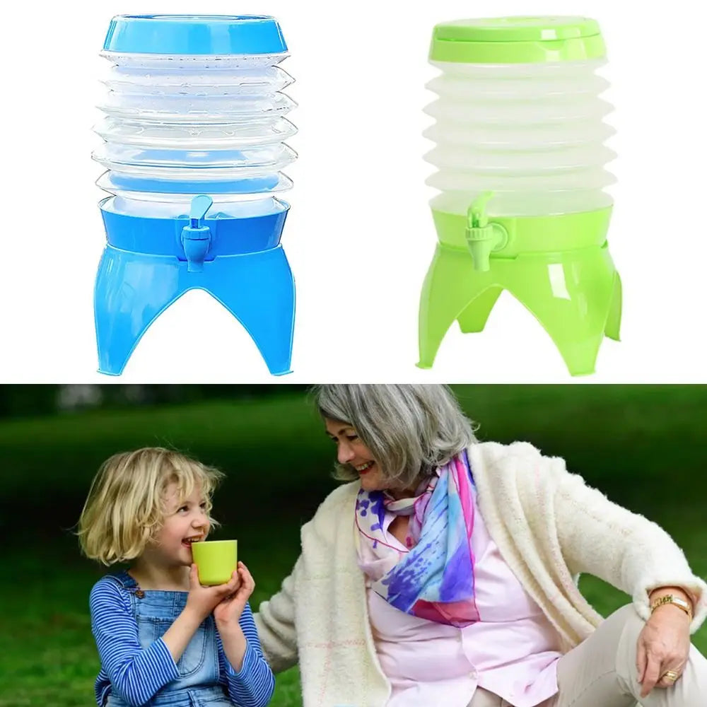 1 Foldable Water Container